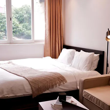 Cozy Minimalist Studio Near Bui Vien Walking Street, District 1